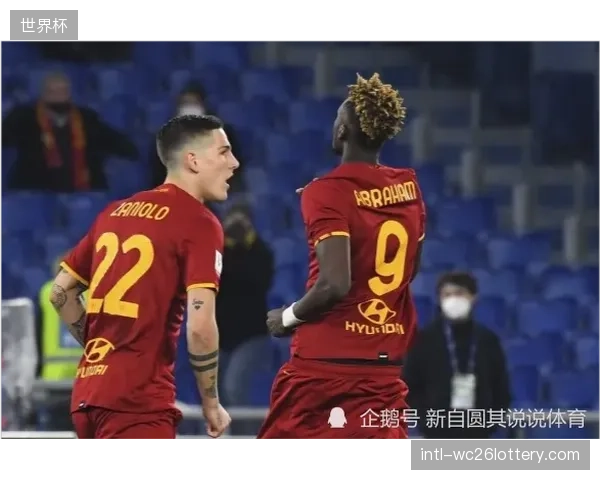 后防核心理查德不仅防守稳健,其精准的出球是球队由守转攻的第一发起点。 后防核心理查德不仅防守稳健,其精准的出球是球队由守转攻的第一发起点。
